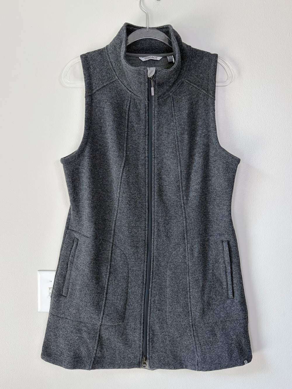 Toad & Co Women’s Recycled Wool Blend Prato Zip Up Long Vest Outdoor